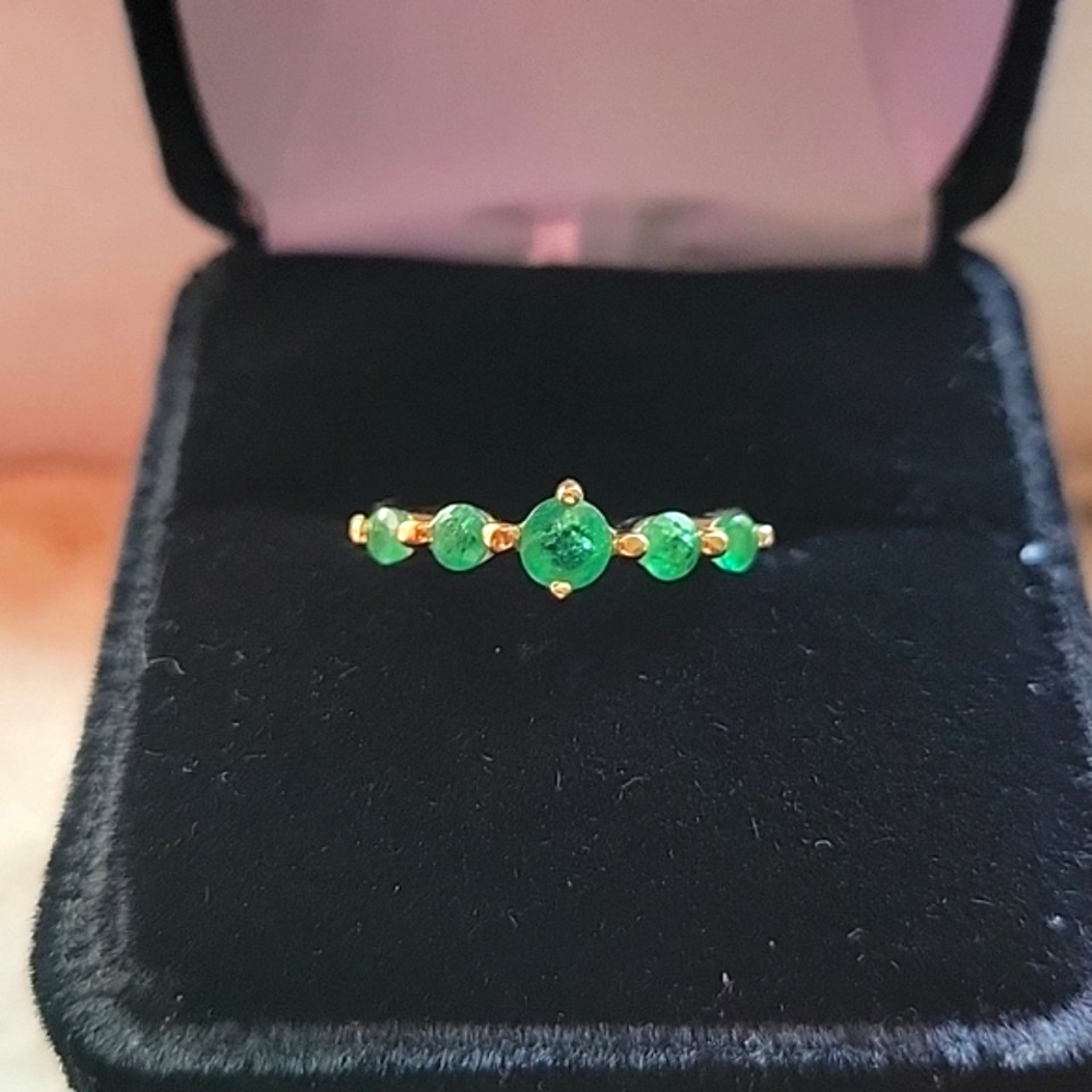 Emerald ring